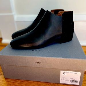 NIB Aquatalia udele calf/dress suede booties 8